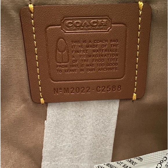 NWT COACH Ergo Shoulder Bag In Signature Jacquard C2588 Stone Ivory - Picture 6 of 12